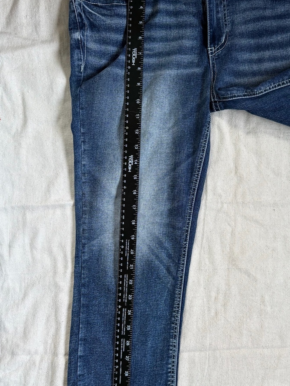 Dark Wash Distressed Whiskered Capri Jeans Comfort Stretch Western Boho Rock L - Picture 8 of 11